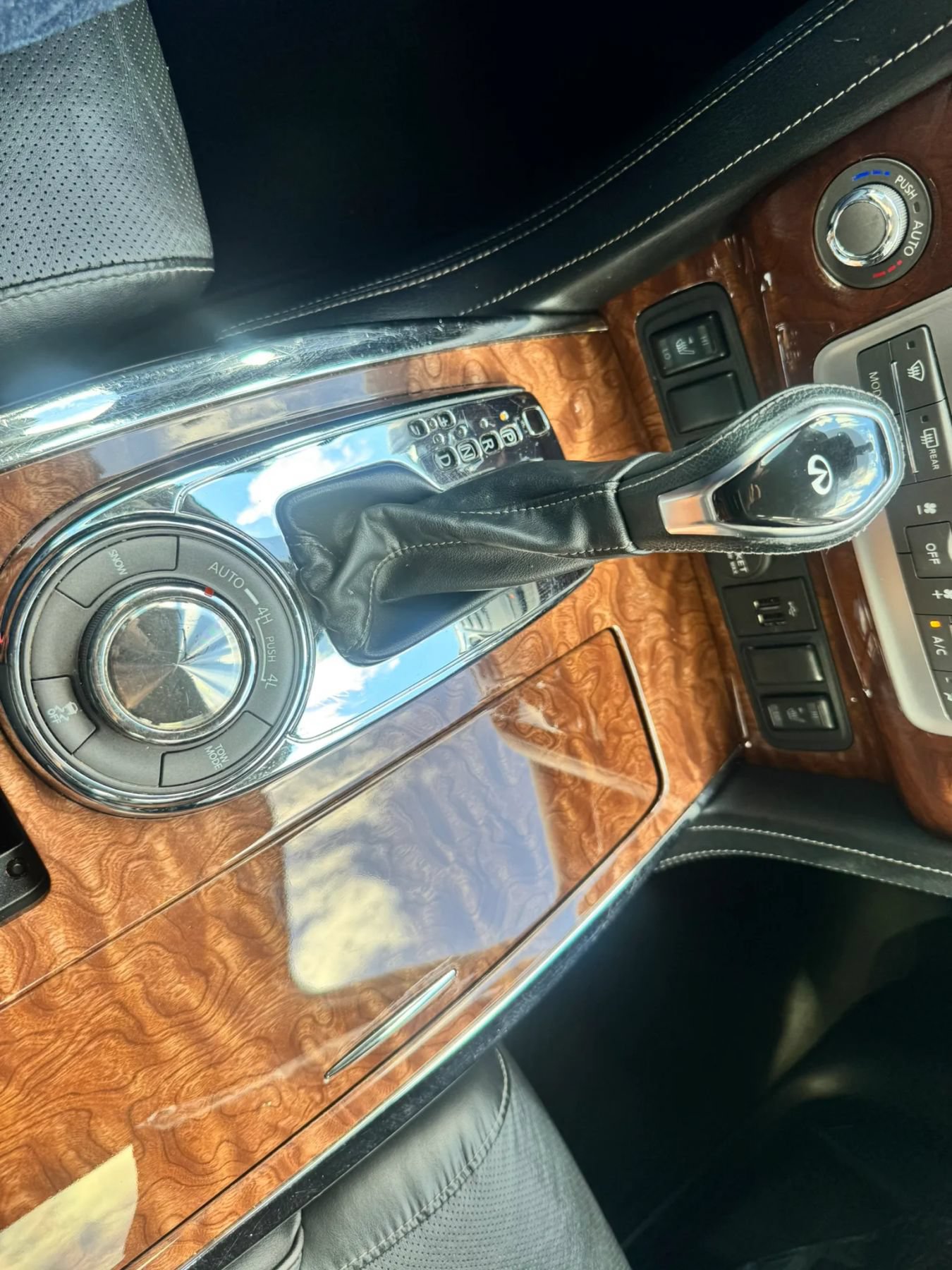Used 2018 INFINITI QX80 4WD image 39