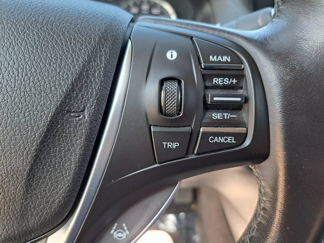 Used 2016 Acura TLX w/ Technology Package FWD image 10