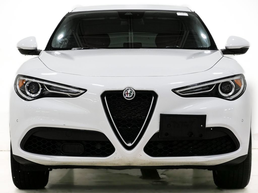 Used 2020 Alfa Romeo Stelvio AWD w/ Cold Weather Package image 2
