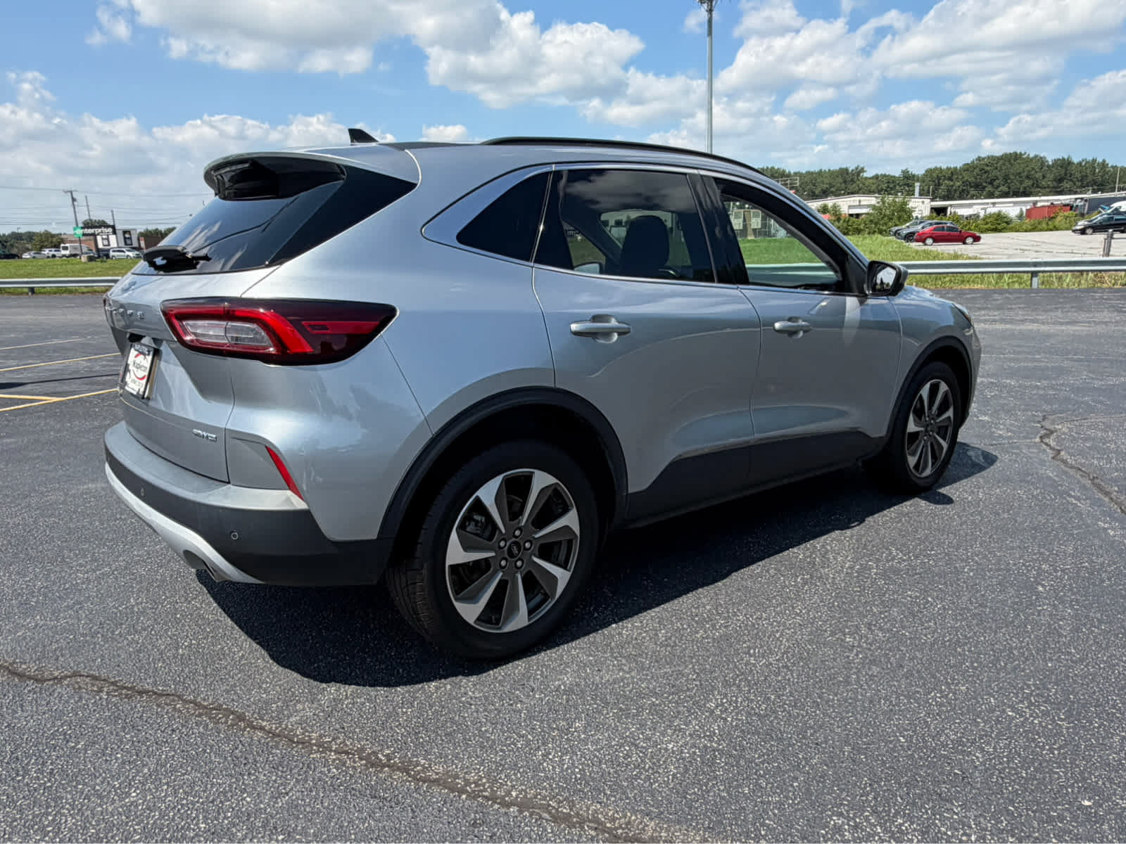 Used 2023 Ford Escape Platinum AWD/4WD image 11