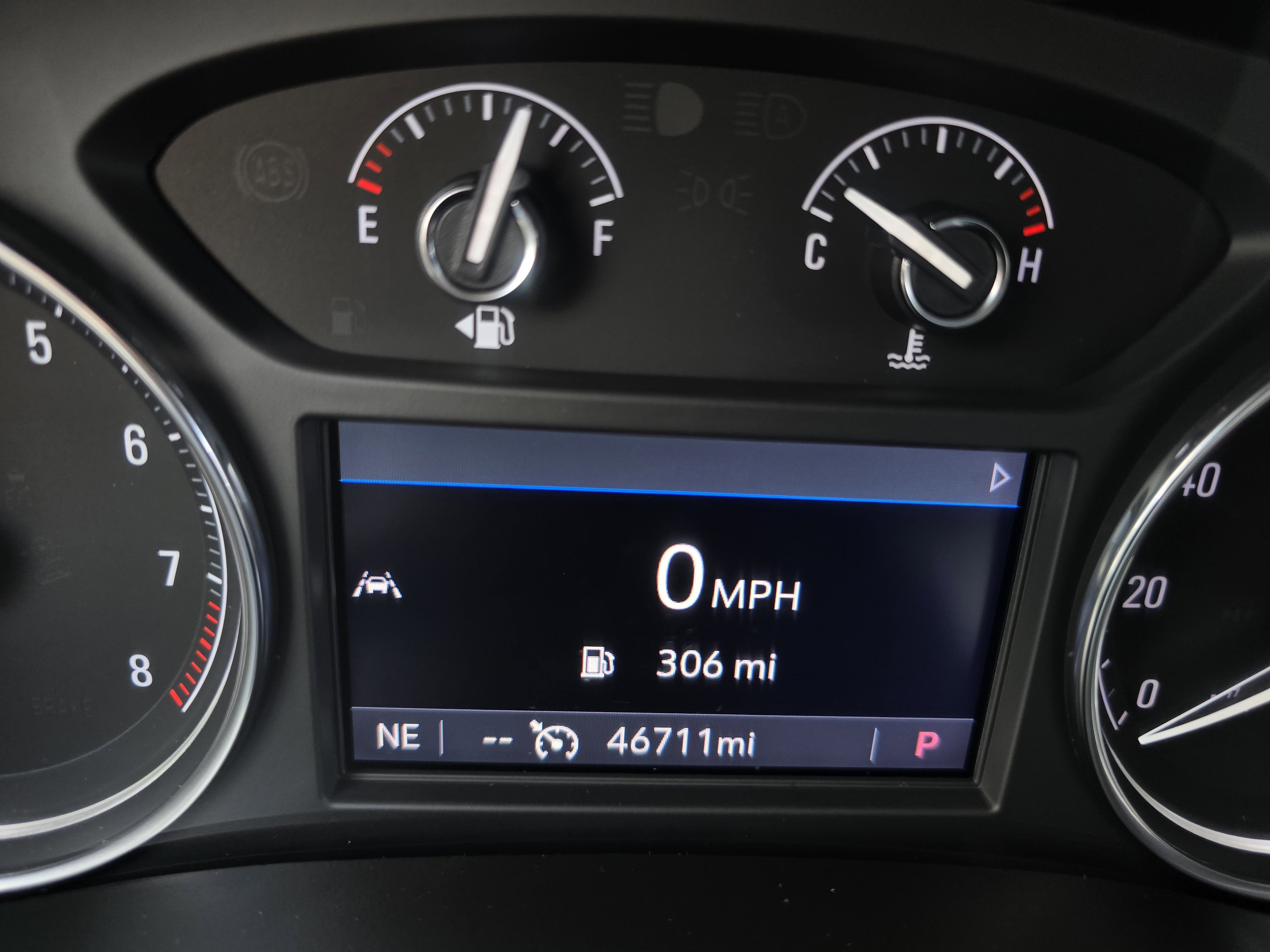 Used 2023 Buick Enclave Essence w/ Experience Buick Package AWD/4WD image 24