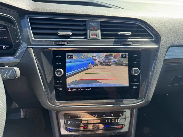 Used 2022 Volkswagen Tiguan SEL R-Line AWD/4WD image 20