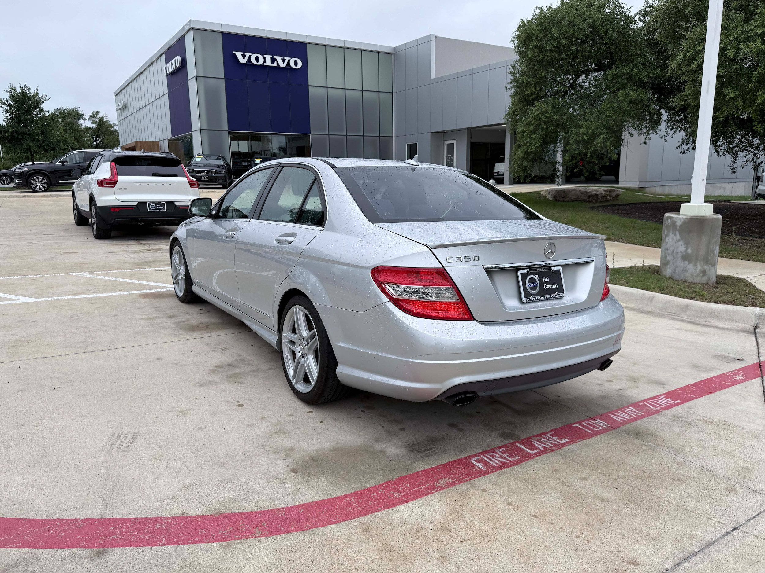 Used 2009 Mercedes-Benz C 350 Sport image 4