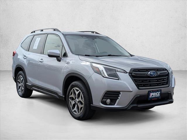 Used 2023 Subaru Forester Premium AWD/4WD image 3