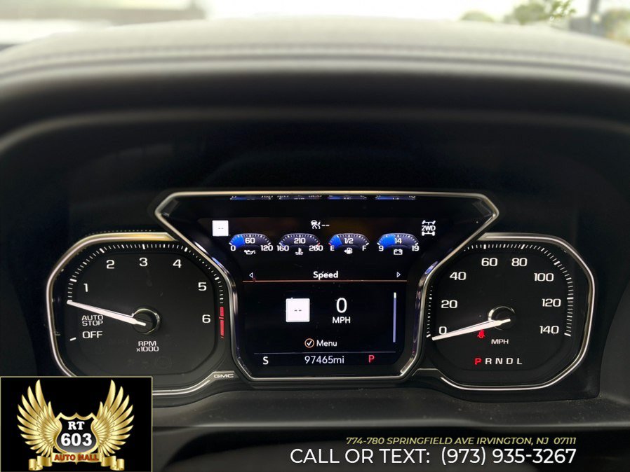 Used 2020 GMC Sierra 1500 Denali w/ Denali Ultimate Package AWD/4WD image 18