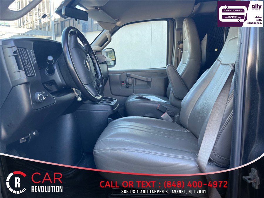Used 2022 Chevrolet Express 2500 w/ Driver Convenience Package RWD image 13