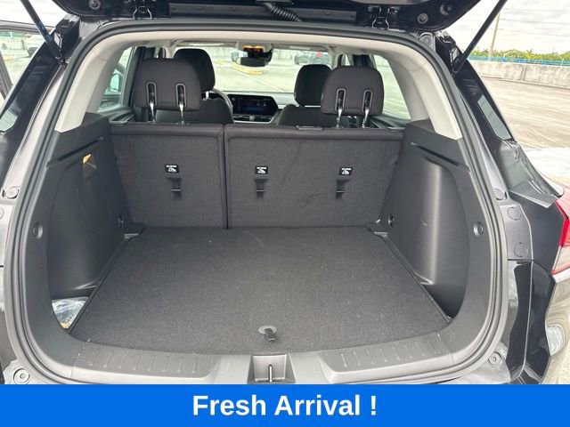 Used 2026 Chevrolet TrailBlazer LS FWD image 4