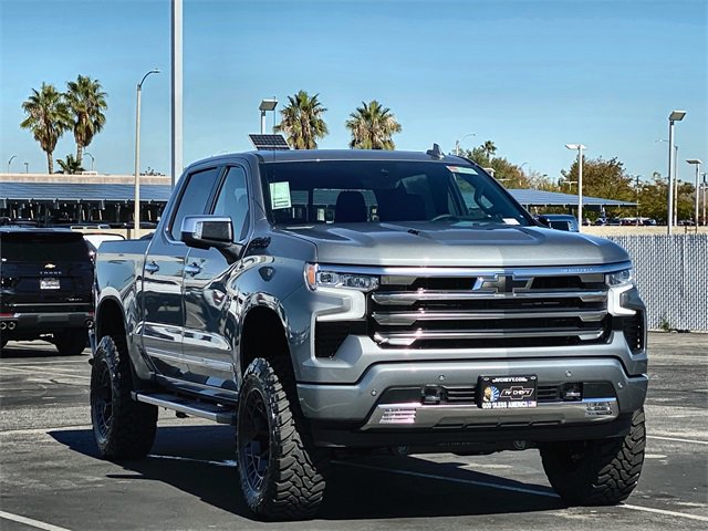 New 2026 Chevrolet Silverado 1500 High Country w/ Technology Package image 3