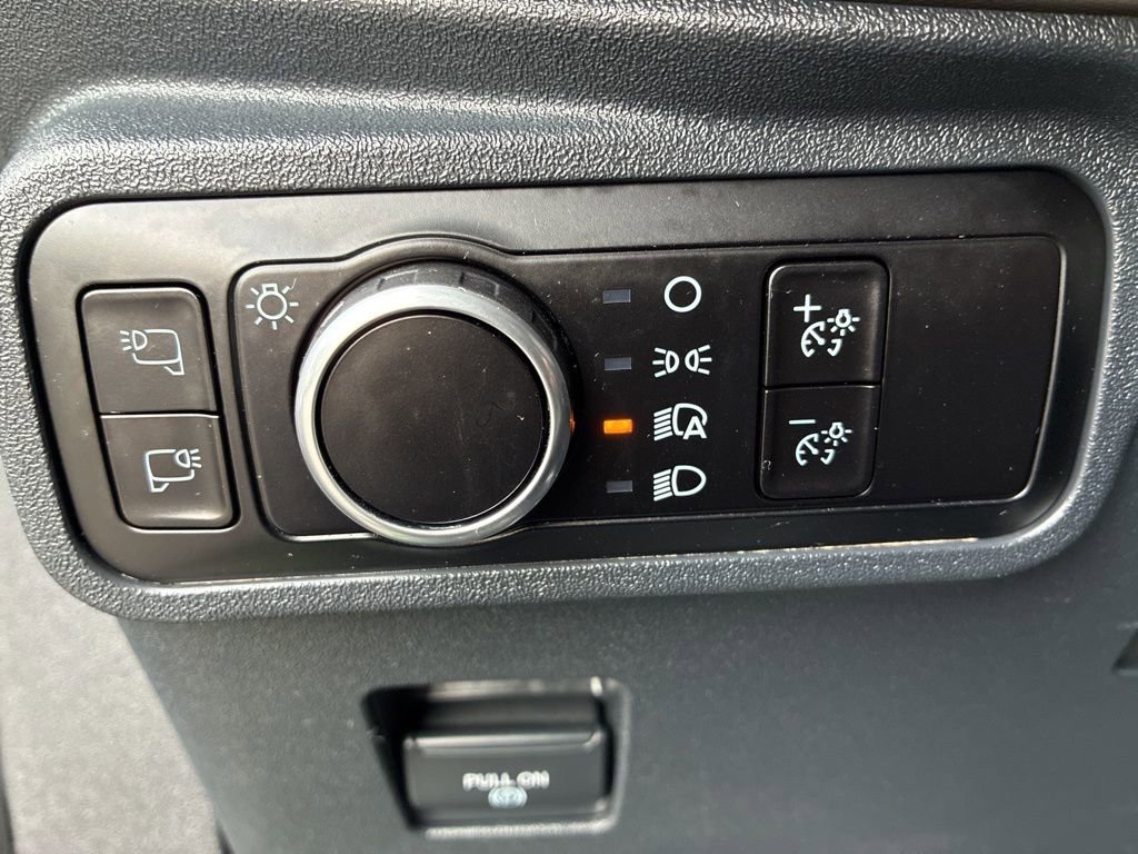 Used 2023 Ford Bronco Wildtrak image 11