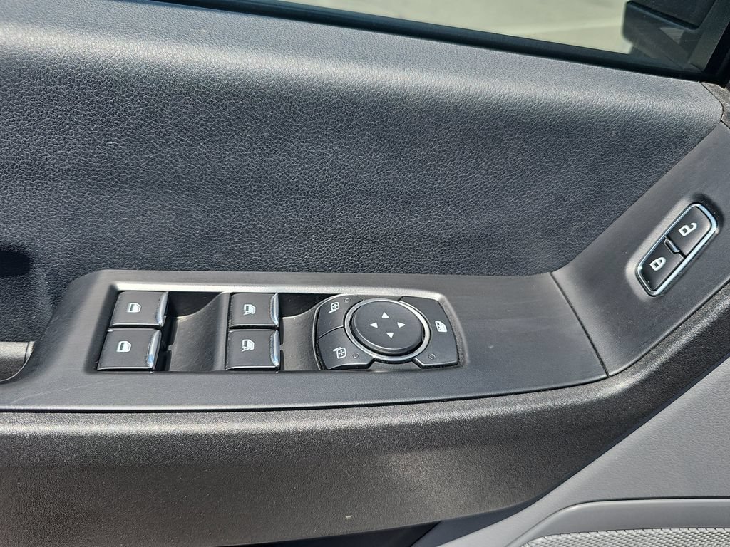 Used 2023 Ford F350 XL w/ 360-Degree Camera Package RWD image 26
