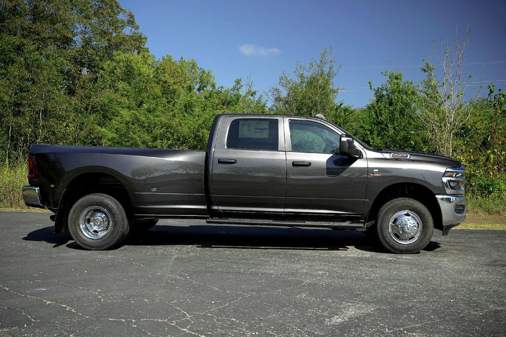 New 2026 RAM 3500 Tradesman image 6