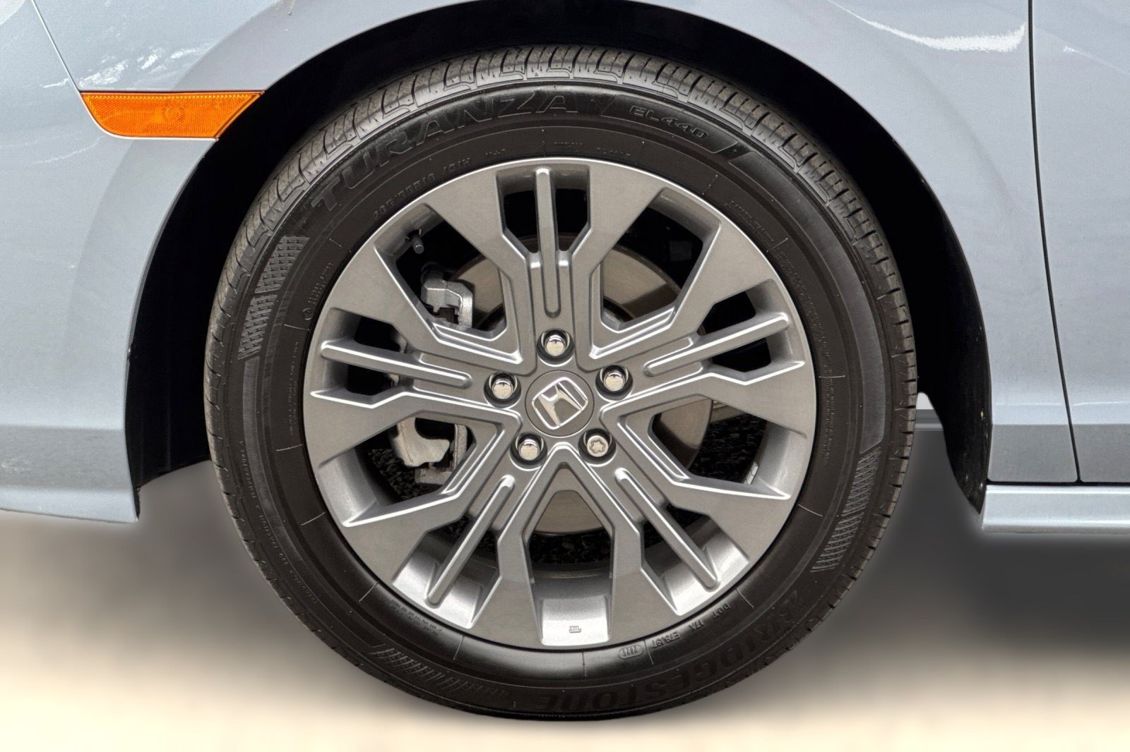 Certified 2026 Honda Odyssey Touring image 12