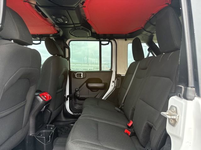 Used 2018 Jeep Wrangler Unlimited Sport image 34