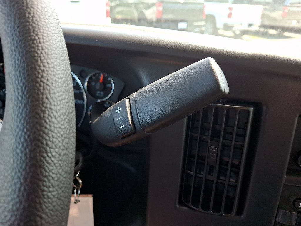 New 2026 Chevrolet Express 2500 w/ Driver Convenience Package RWD image 10