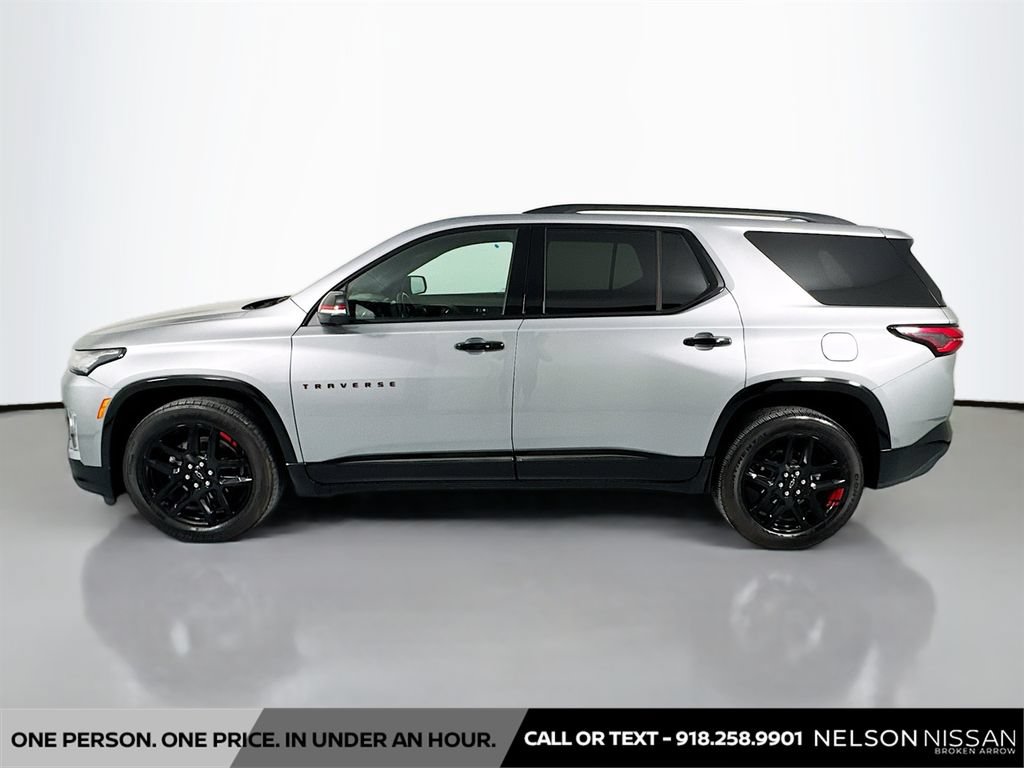 Used 2024 Chevrolet Traverse Premier w/ Redline Edition AWD/4WD image 8