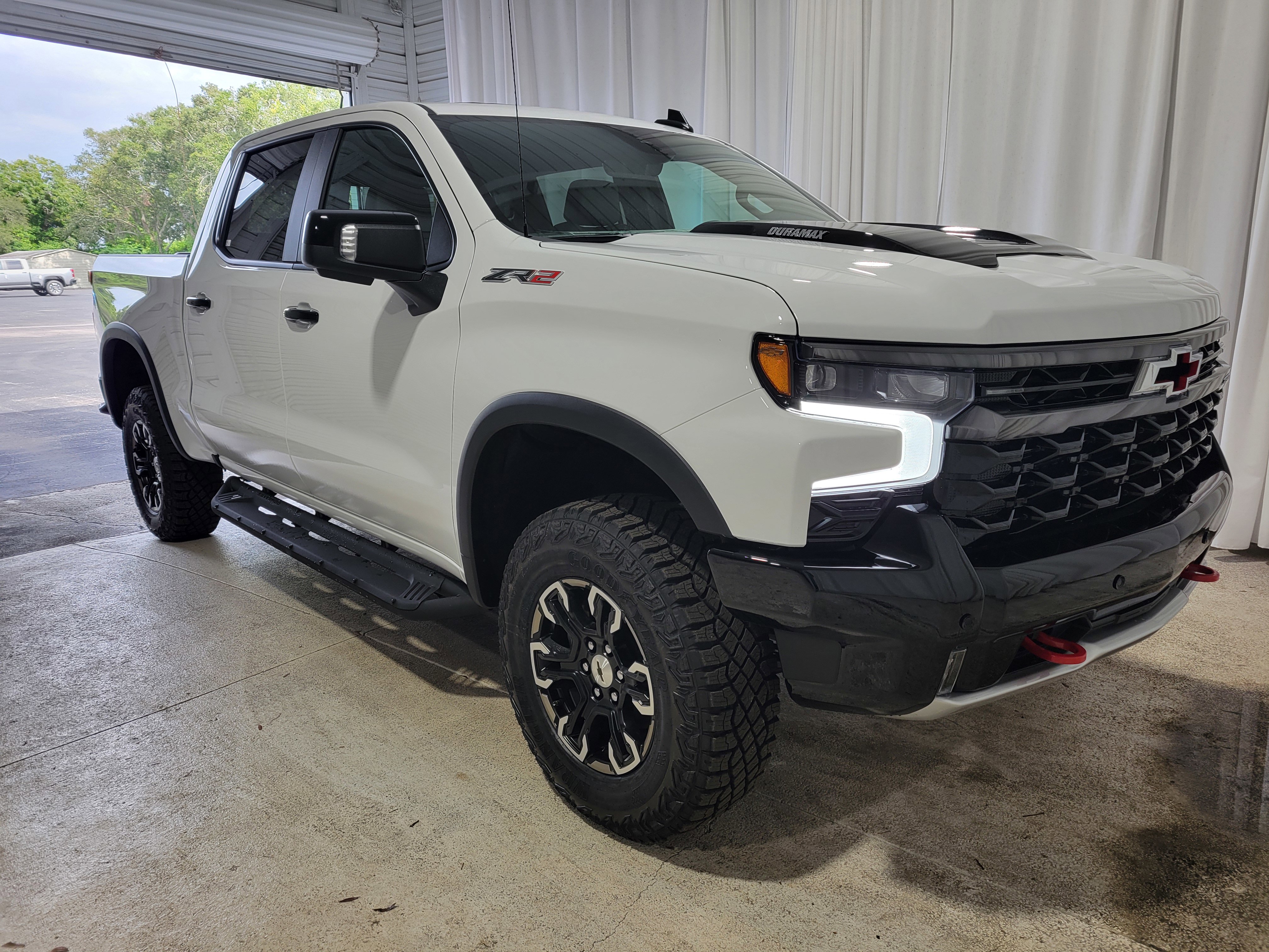New 2026 Chevrolet Silverado 1500 ZR2 image 3