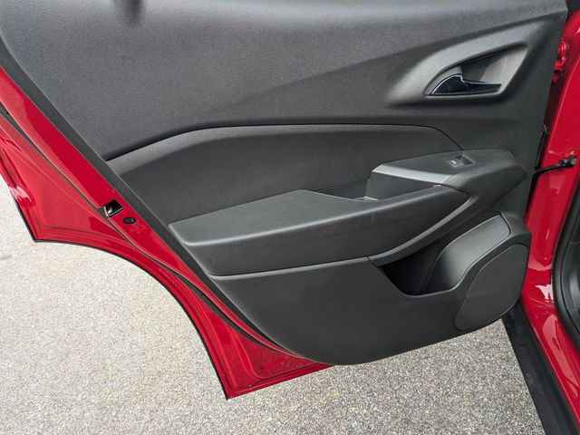 New 2026 Chevrolet Trax LT image 21