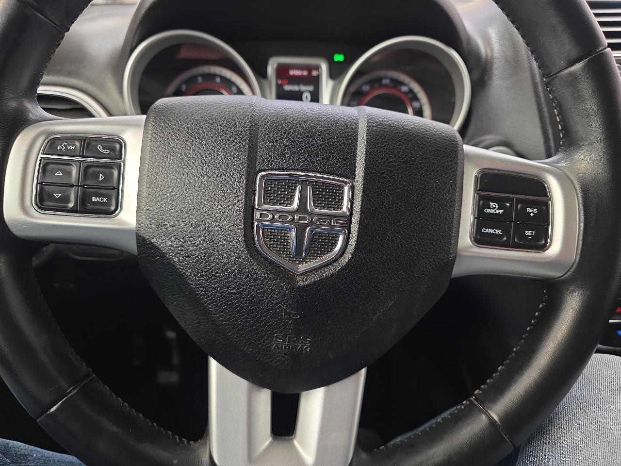 Used 2018 Dodge Journey SE FWD image 41