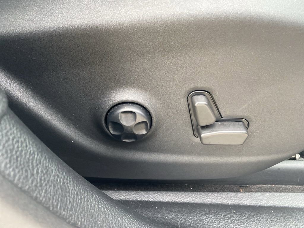 Used 2021 Jeep Cherokee Latitude Lux image 12