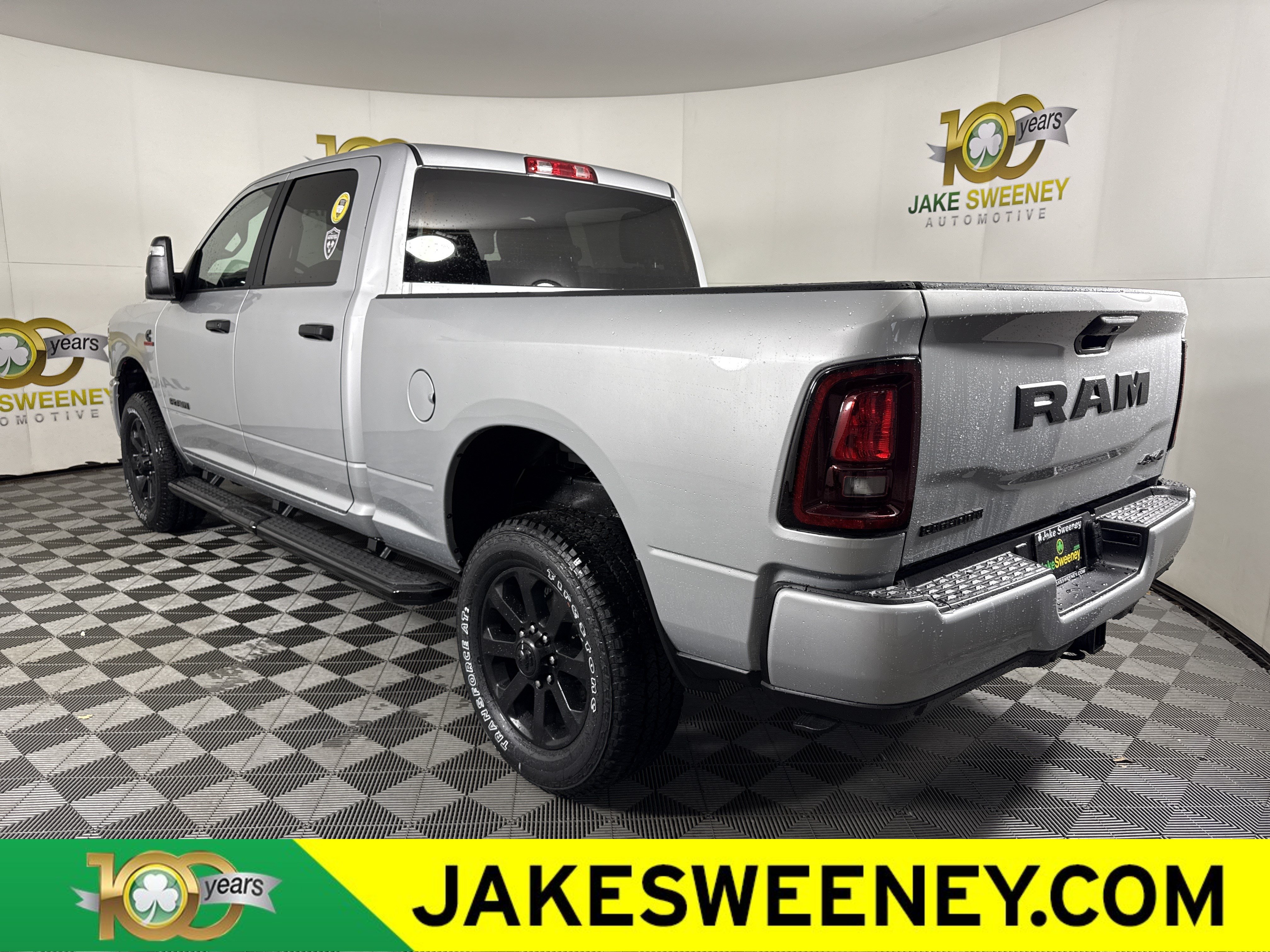 New 2026 RAM 2500 Big Horn AWD/4WD image 6