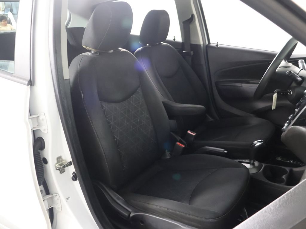 Used 2020 Chevrolet Spark LT FWD image 22