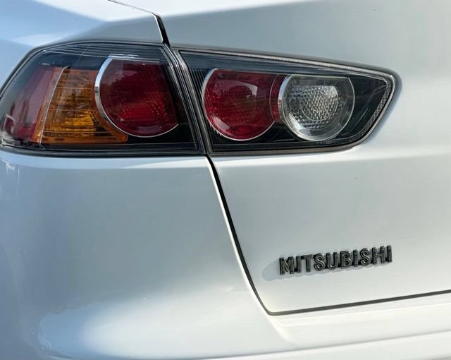Used 2011 Mitsubishi Lancer ES FWD image 10