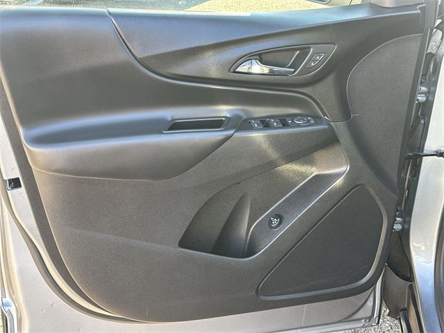 Used 2024 Chevrolet Equinox LT image 20