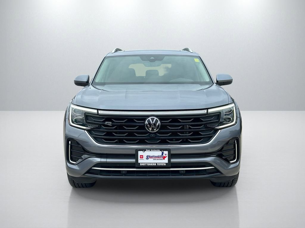 Used 2024 Volkswagen Atlas SEL Premium R-Line AWD/4WD image 2