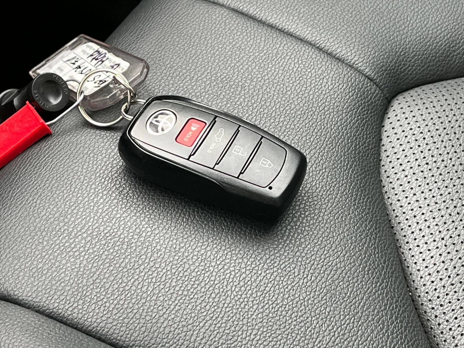 Used 2025 Toyota Grand Highlander FWD image 22