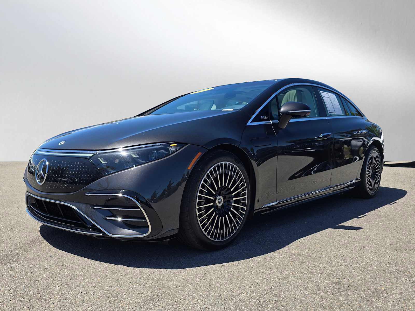 Used 2022 Mercedes-Benz EQS 580 4MATIC Sedan image 7