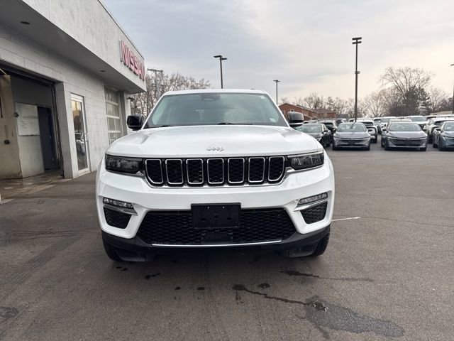 Used 2023 Jeep Grand Cherokee Limited image 7