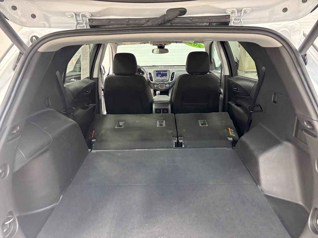 Used 2024 Chevrolet Equinox LT w/ LPO, Floor Liner Package AWD/4WD image 29