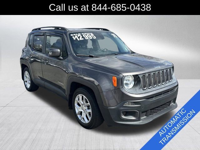 Used 2016 Jeep Renegade Latitude image 3