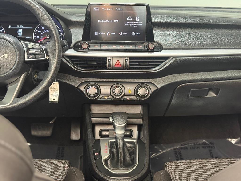 Used 2023 Kia Forte LXS w/ LXS Technology Package FWD image 15
