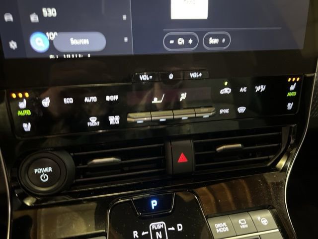 Certified 2023 Subaru Solterra AWD image 35