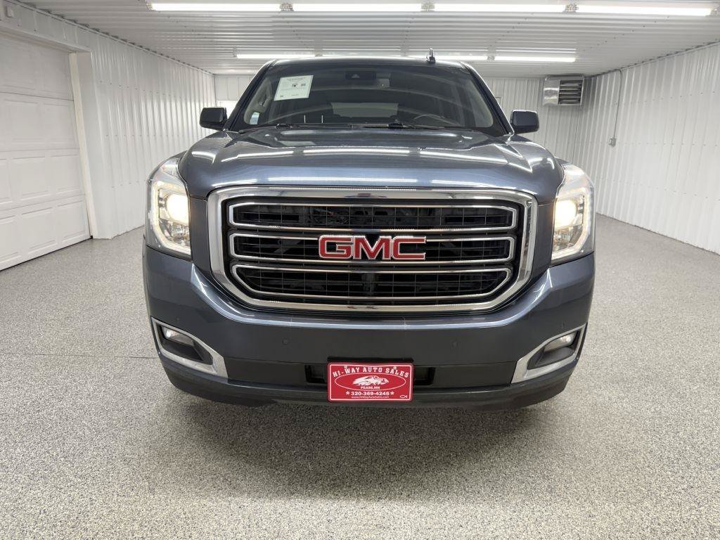 Used 2020 GMC Yukon XL SLT w/ Open Road Package AWD/4WD image 3