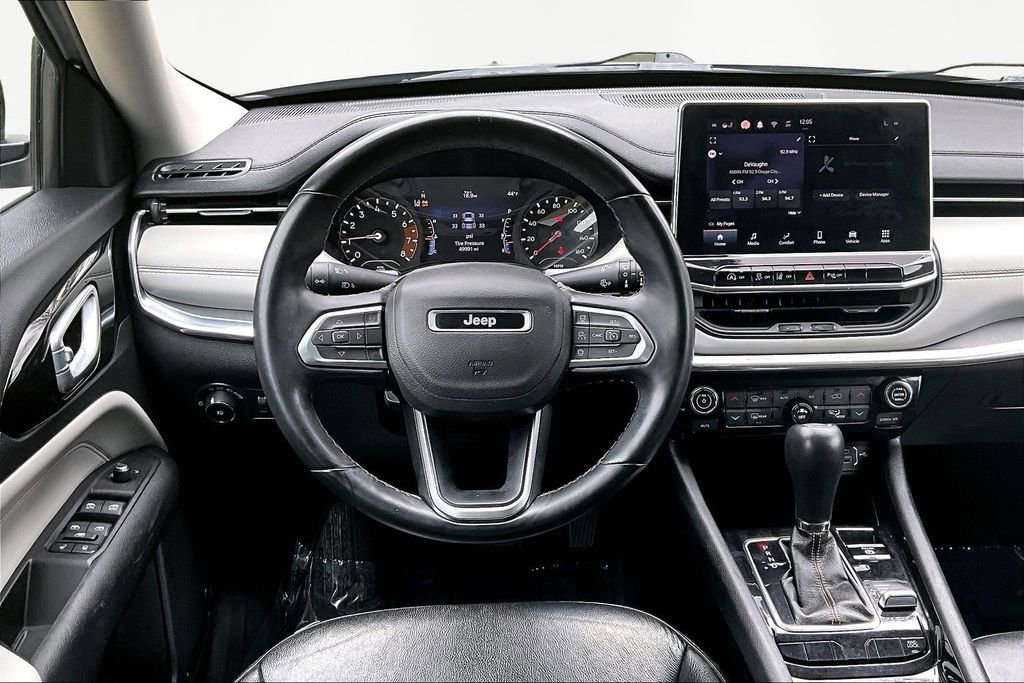 Used 2022 Jeep Compass Limited image 5