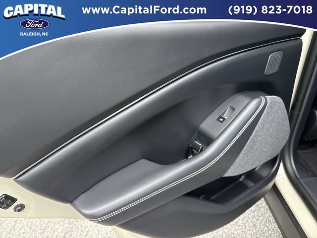 Certified 2025 Ford Mustang Mach-E Premium AWD/4WD image 17
