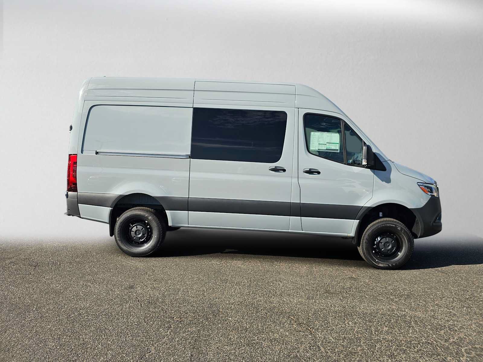 New 2026 Mercedes-Benz Sprinter 2500 image 2