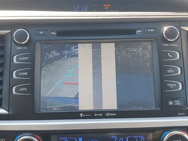 Used 2018 Toyota Highlander XLE image 31