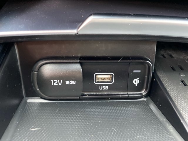 Certified 2022 Kia Stinger GT2 image 15