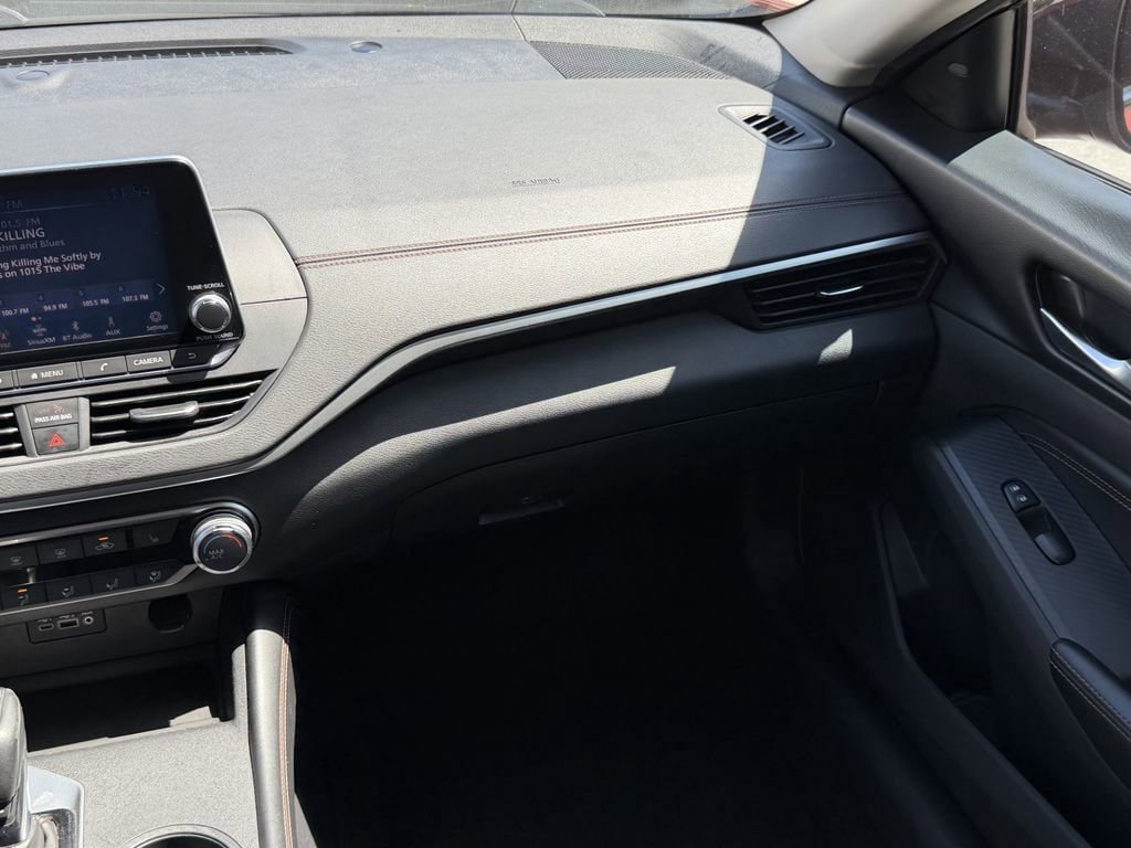 Used 2019 Nissan Altima 2.5 SR w/ SR Premium Package FWD image 15