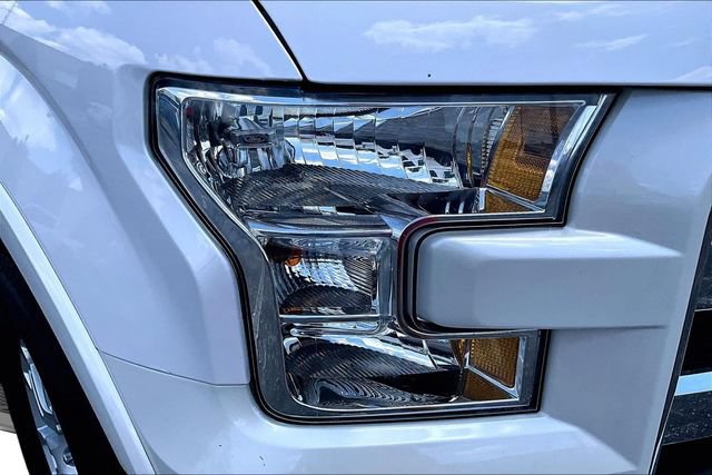 Used 2017 Ford F150 Lariat w/ Equipment Group 501A Mid AWD/4WD image 31