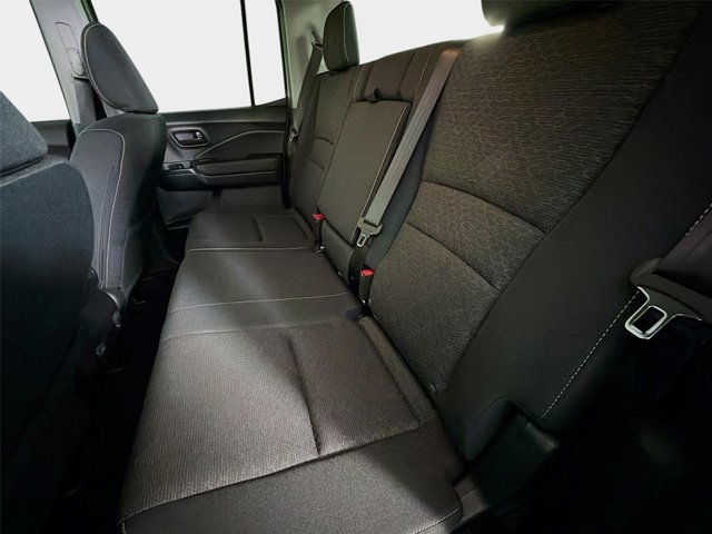 Used 2025 Honda Ridgeline Sport image 21
