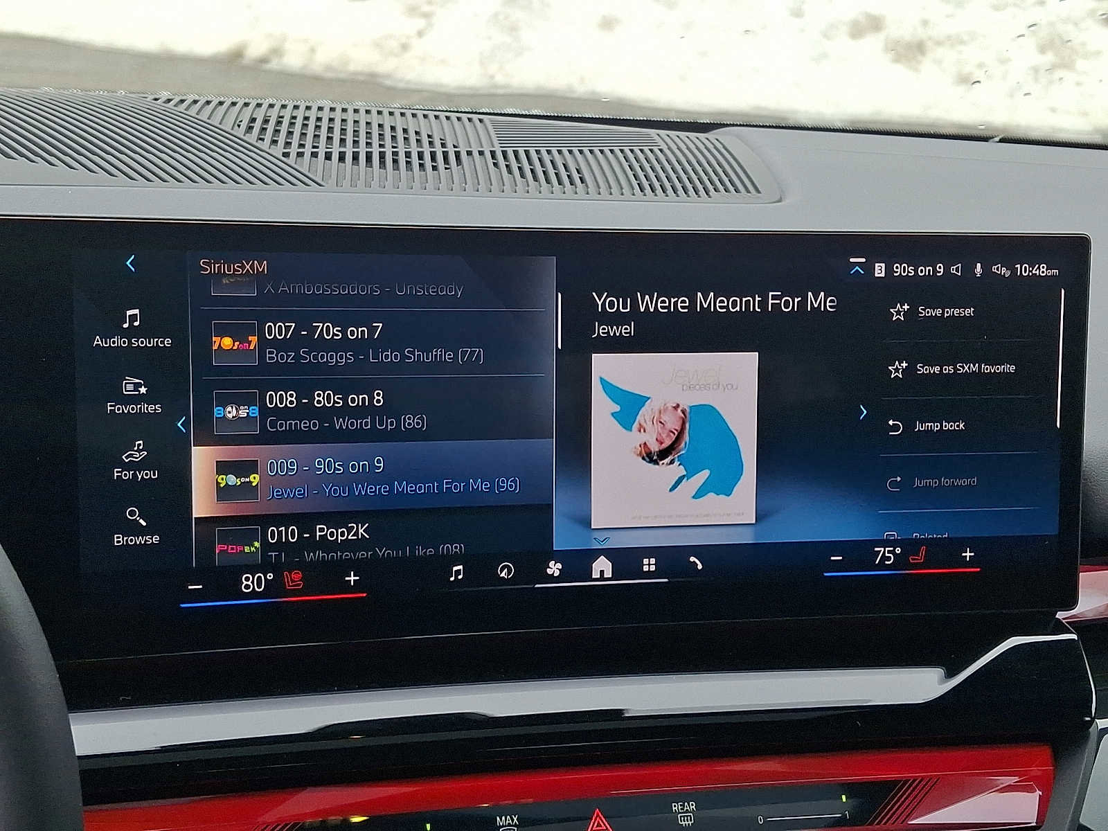 Used 2025 BMW i5 xDrive40 w/ Premium Package image 18