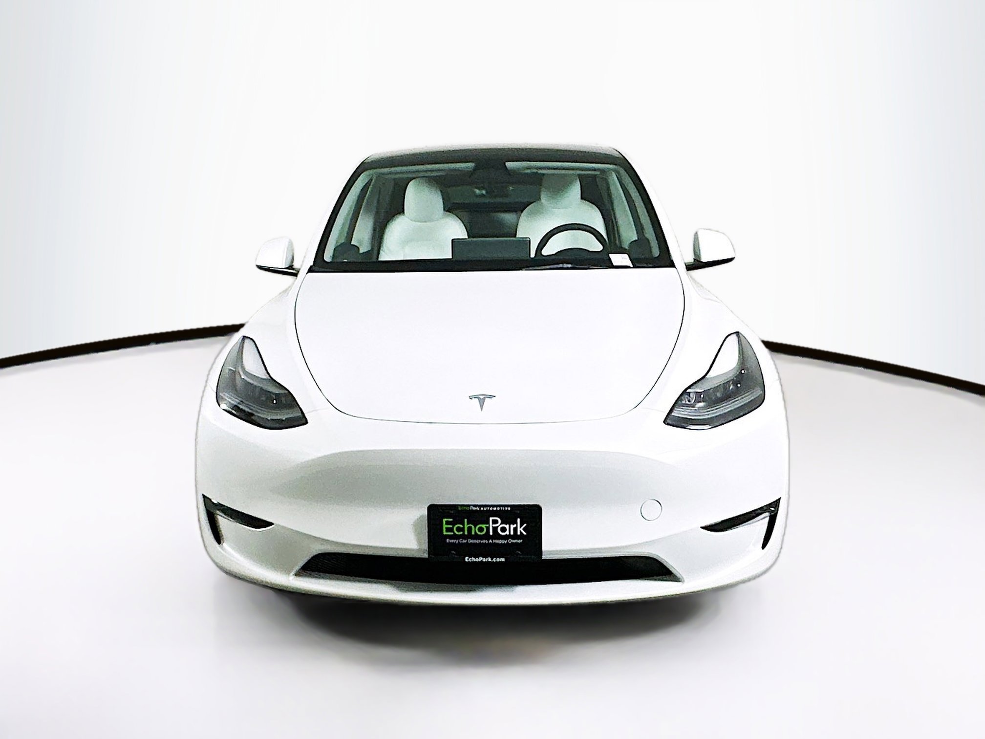 Used 2023 Tesla Model Y Long Range image 2