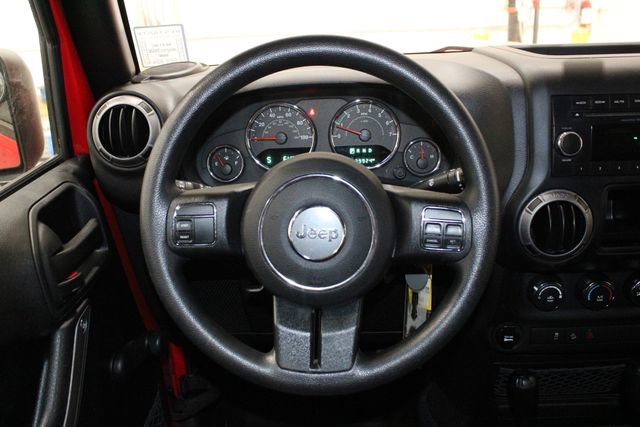 Used 2017 Jeep Wrangler Unlimited Sport image 19