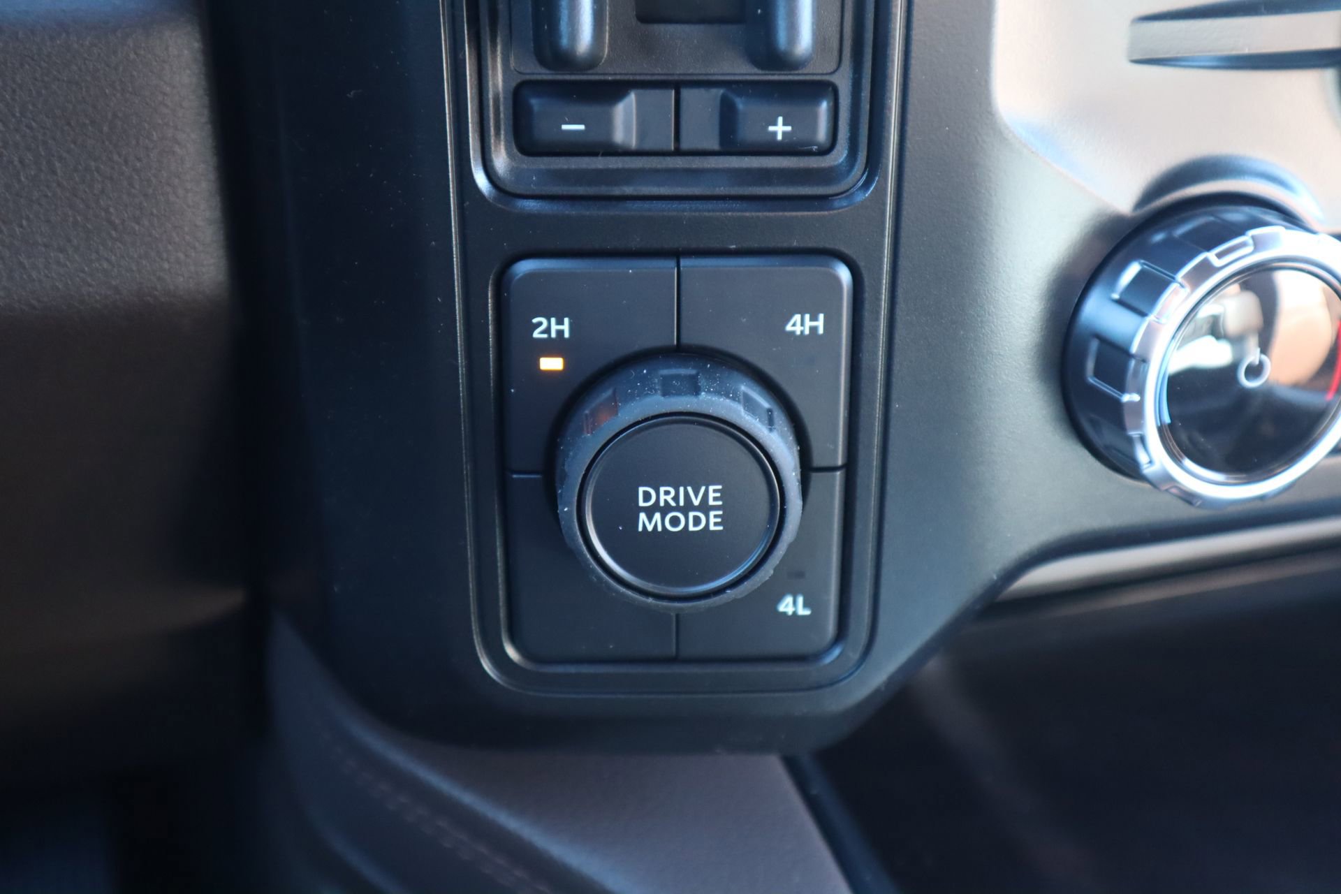 New 2026 Ford F350 King Ranch image 8