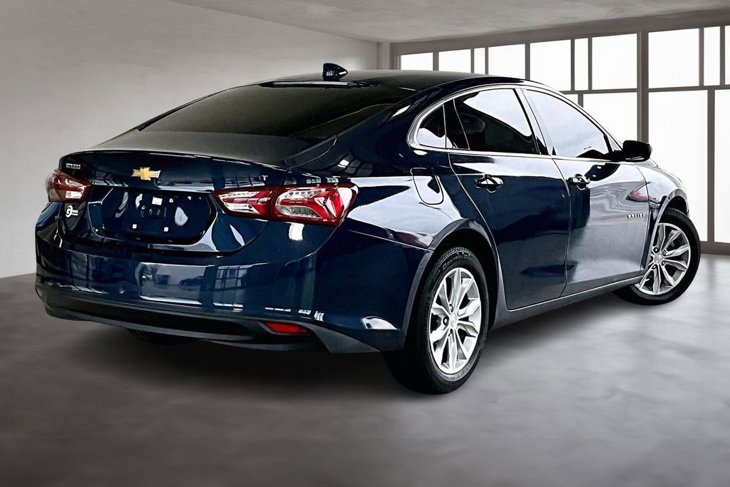 Used 2019 Chevrolet Malibu LT image 3