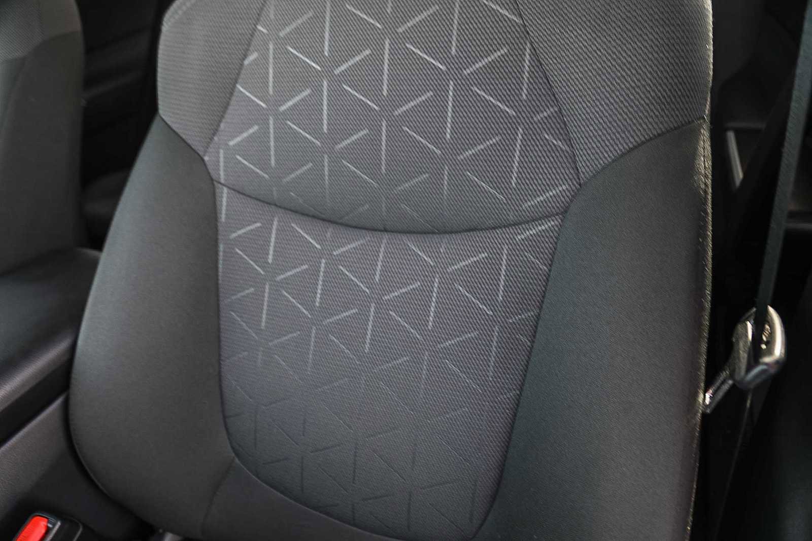 Certified 2025 Toyota RAV4 XLE image 25